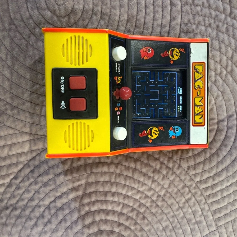Handheld Arcade Console - Yellow and Black